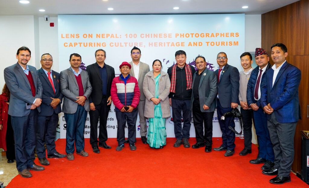 Lens on Nepal: 100 Chinese Photographers Capturing Culture, Heritage and Tourism photo 2