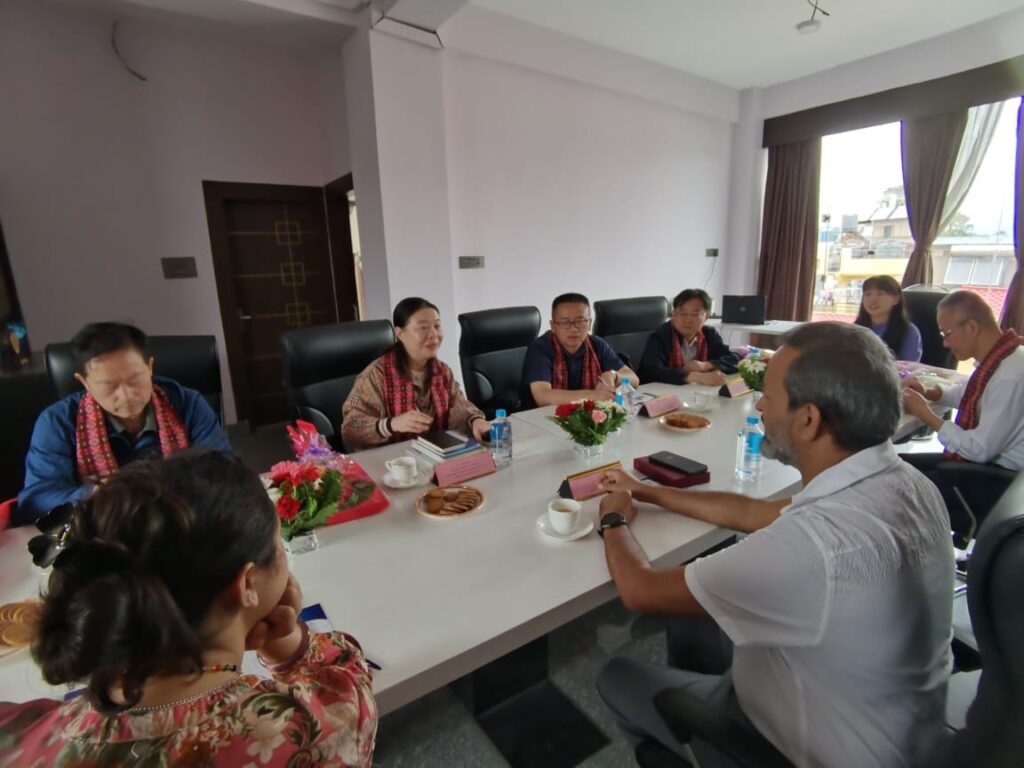 2024: Hubei Province Huangshi Municipal Committee at the NCFF Office photo 2