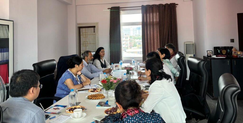 2024: Hubei Provincial Committee at the NCFF Office photo 1